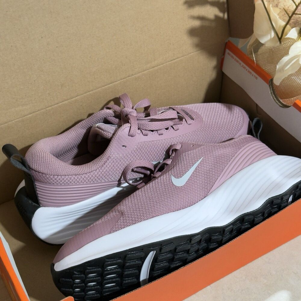 Size 8 - Nike Promina Plum Dust Women Running Work Out Shoes FV6343-500 - Picture 11 of 12